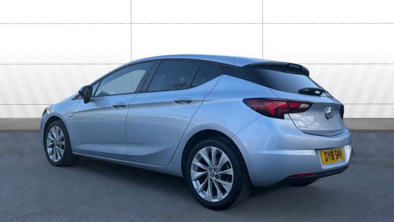 Vauxhall Astra 1.4i 16V Design 5dr Petrol Hatchback